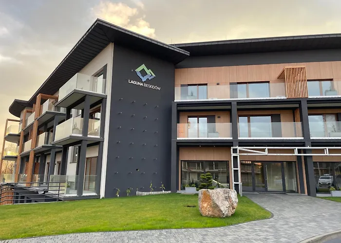 Superior Laguna Beskidow Green! Sauna & Gym! Air Condition!